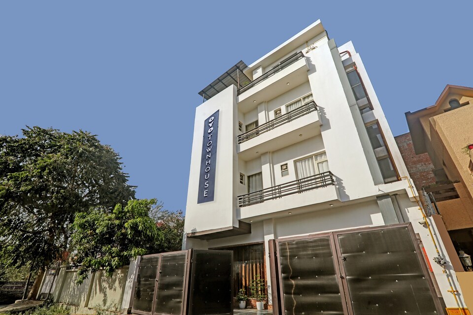 Townhouse 981 Gomti Nagar Near Gomti Riverfront Park, Gomti Nagar Lucknow, Lucknow