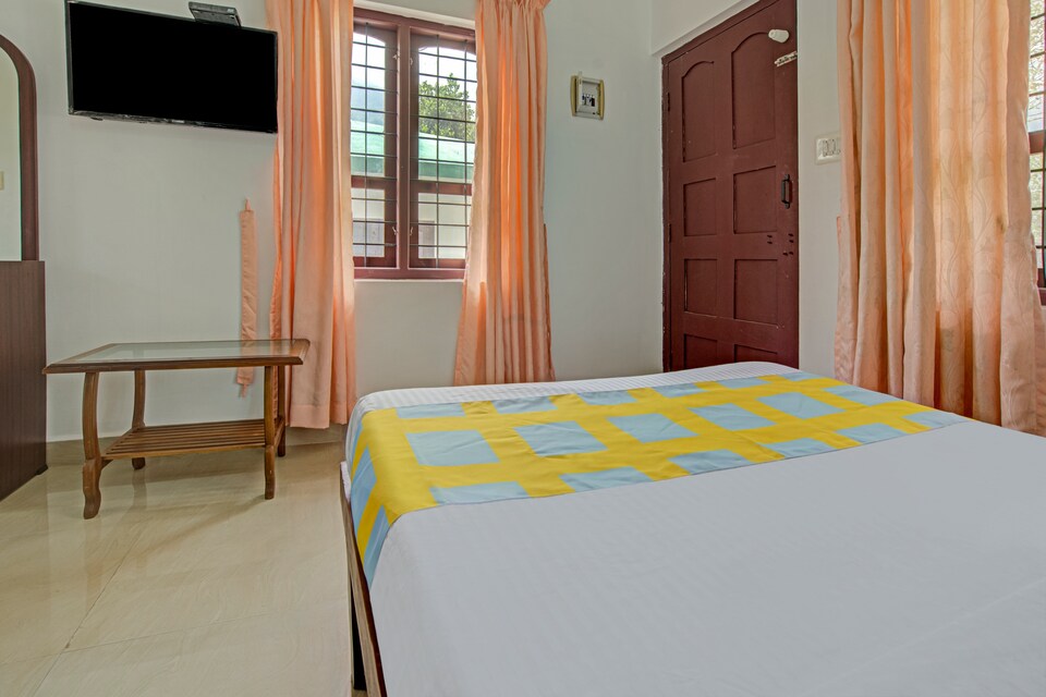 OYO Home 76690 Elegant Misty Gardens, Anachal, Munnar