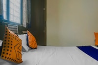 SPOT ON 76708 Shourya Lodge