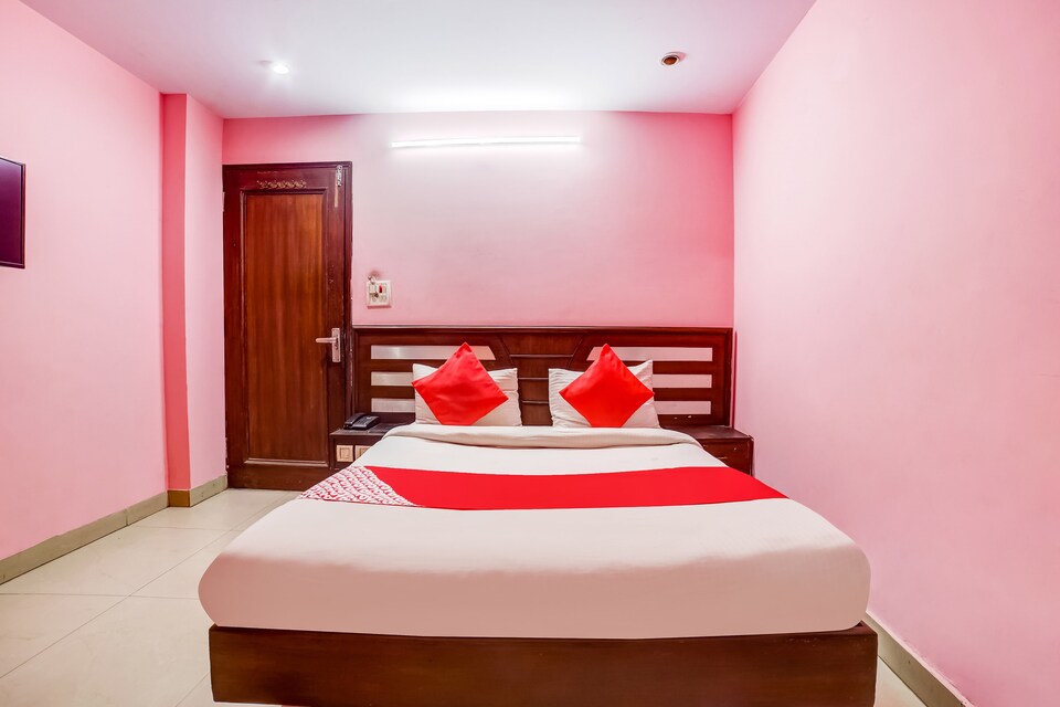 OYO Hotel Mannat Inn Near Jama Masjid, Paharganj Delhi, Delhi