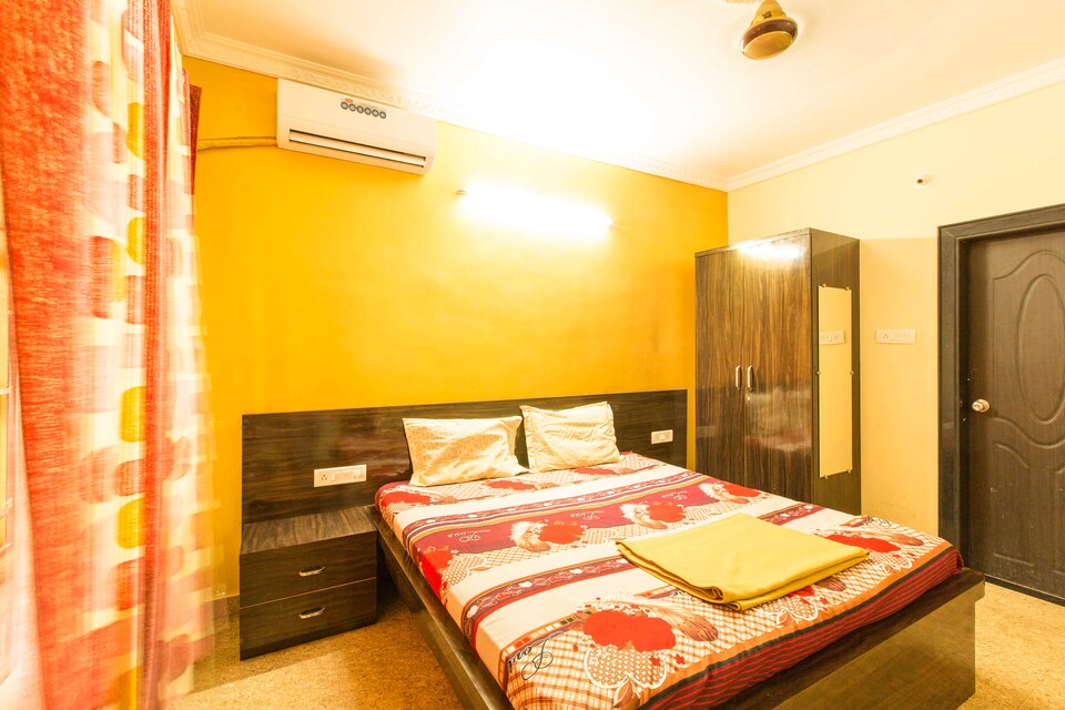 OYO 6457 StayOut near Calangute Beach, Calangute Goa, Goa