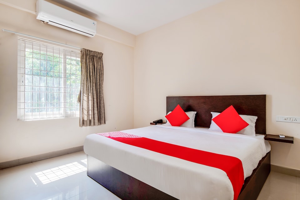 OYO 76752 Goverdhan Rooms, Beach Side Visakhapatnam, Visakhapatnam