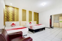 OYO 90114 New Cipayung Asri Hotel