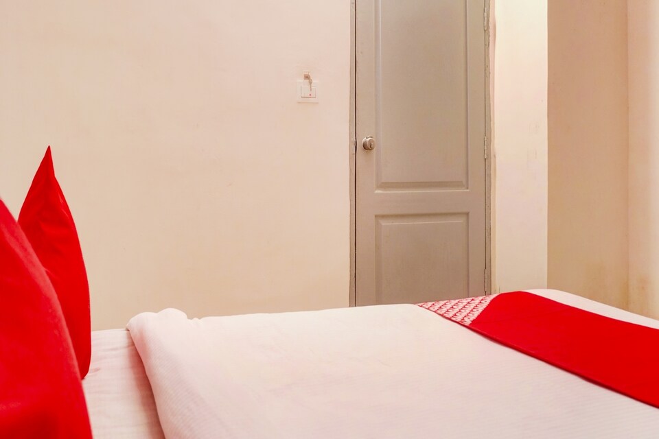 OYO PUN1356 Hotel Novel In, Chakan Pune, Pune