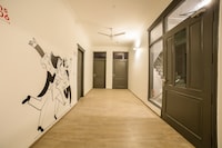 Townhouse 330 DLF Phase-2 Near Leisure Valley Park