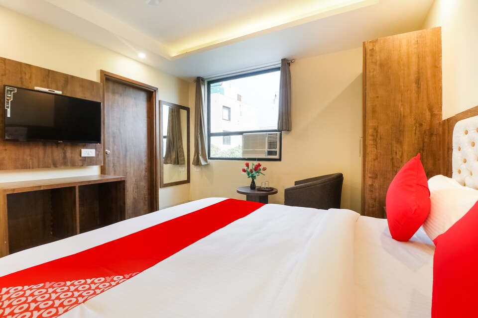 OYO 76833 Hotel Orient, Airport Delhi, Delhi Transit