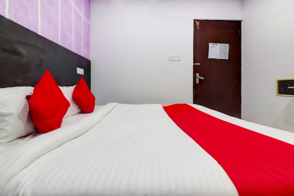 Hotel O Happy Stay, Aligarh, Aligarh