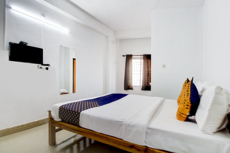 SPOT ON Hotel Samruddhi Residency, Manipal, Udupi-Manipal