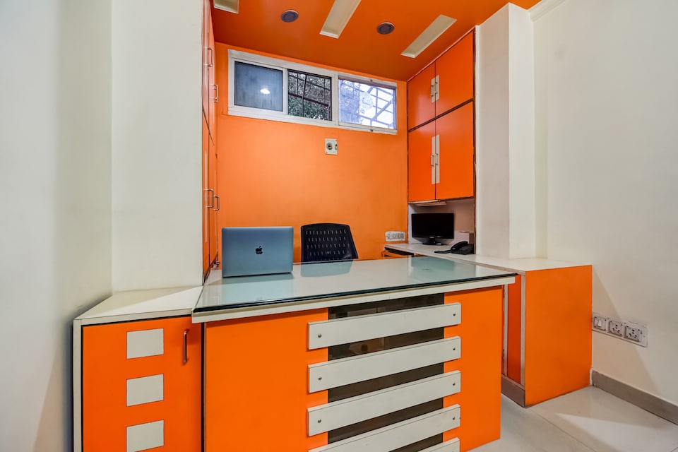 Super Hotel O Rashika Palace, Sindhi Camp, Jaipur