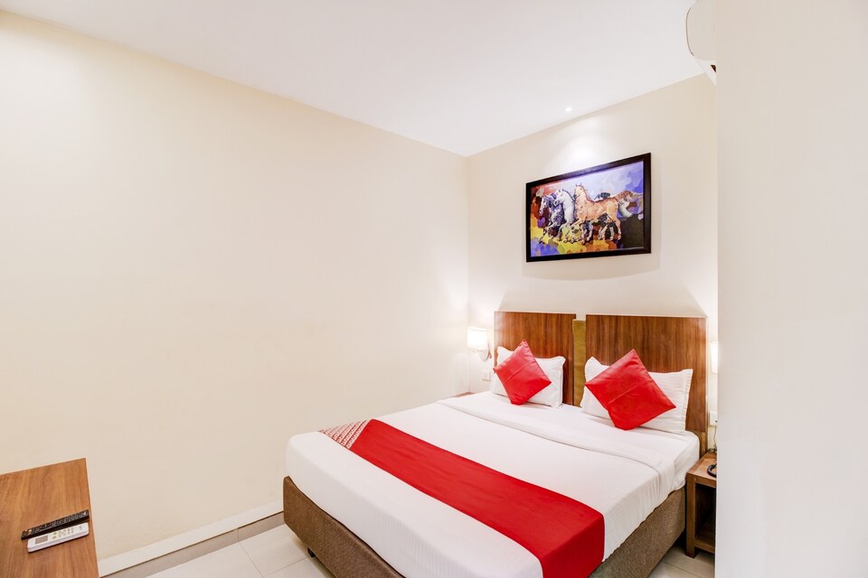 OYO MUM2045 Hotel Iland, Mumbai International Airport, Mumbai
