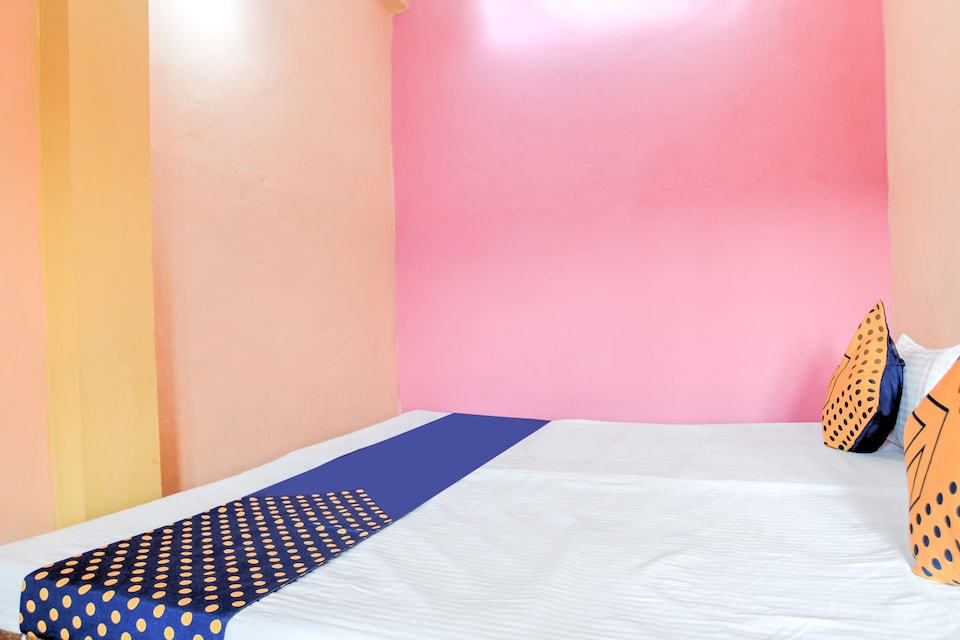 SPOT ON Hotel Punjab, Bhawarkua Indore, Indore