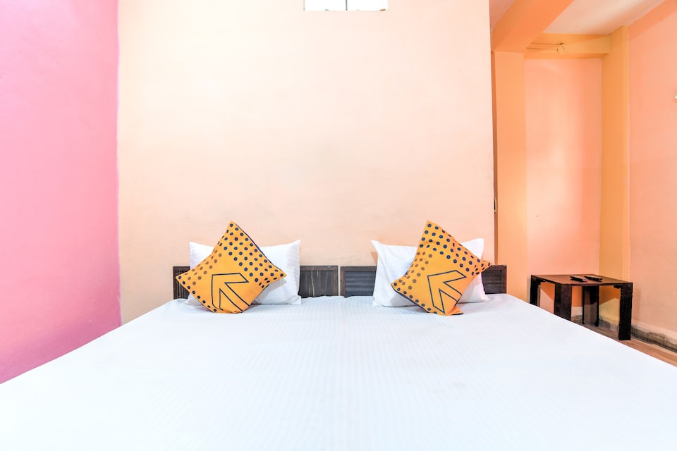 SPOT ON Hotel Punjab, Bhawarkua Indore, Indore