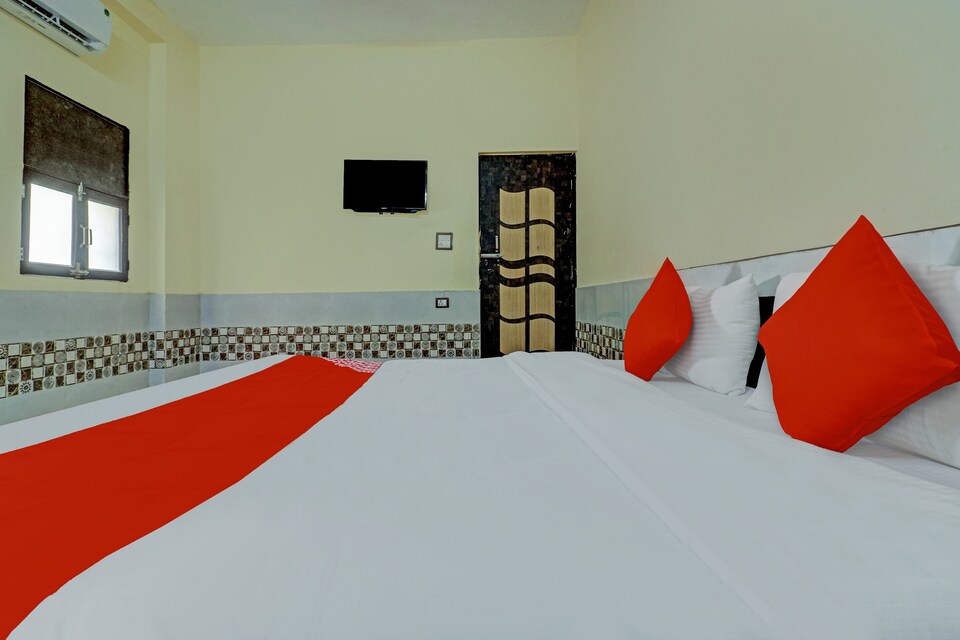 OYO 76879 Hotel Sudama Dham Inn, Iskcon Vrindavan, Vrindavan