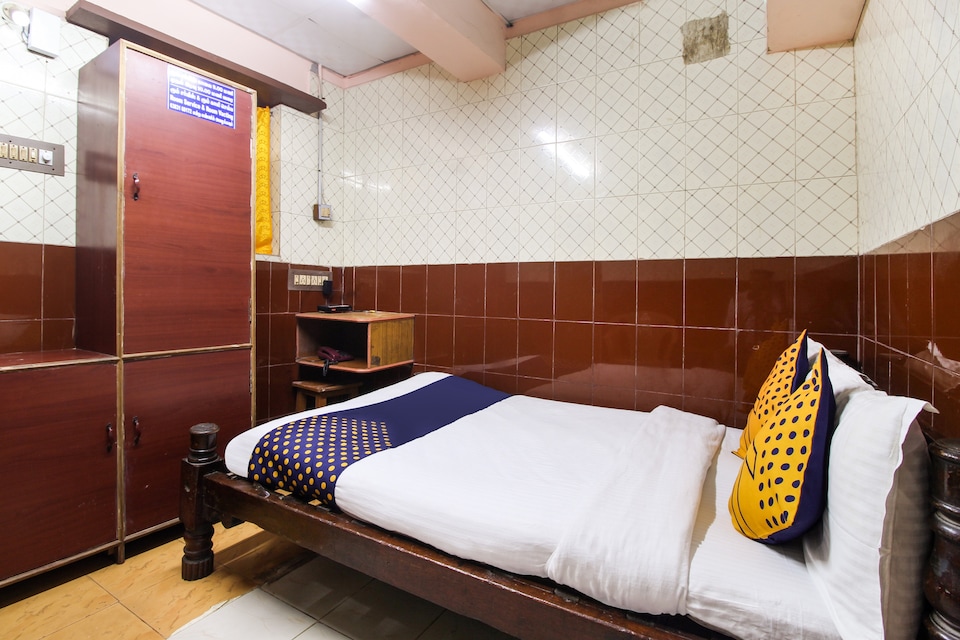 SPOT ON 76893 Sri Maruti Pilgrims House Srirangam, Outskirts Trichy, Trichy