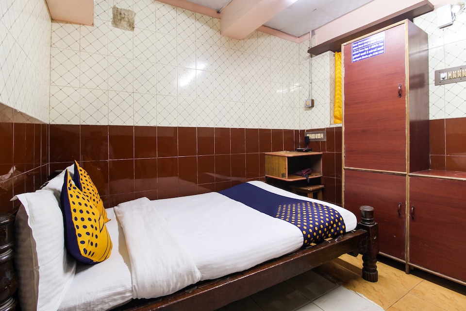 SPOT ON 76893 Sri Maruti Pilgrims House Srirangam, Outskirts Trichy, Trichy