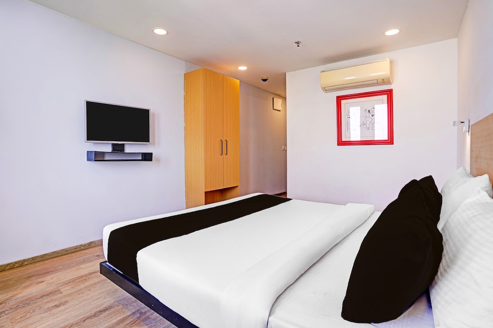 Townhouse APMC Metro Station Formerly Rajyash Rise, Satellite-Prahlad Nagar Ahmedabad, Ahmedabad