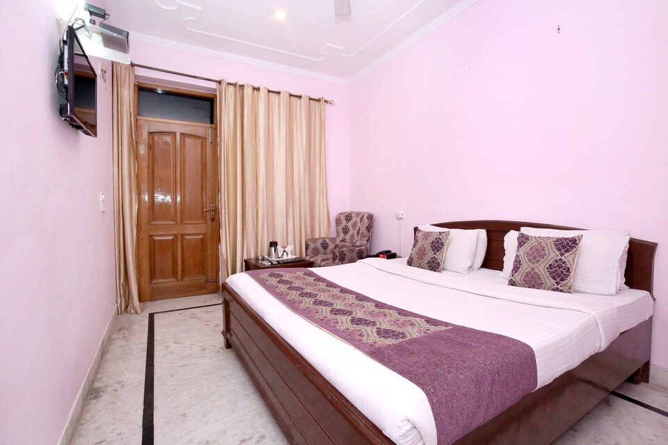 Prop Live in New code - CHA210, Industrial Area Chandigarh, Chandigarh