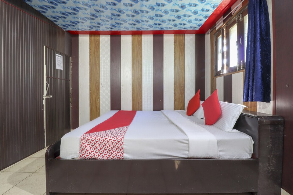 OYO 76955 Kgm, Highcourt Nainital, Nainital