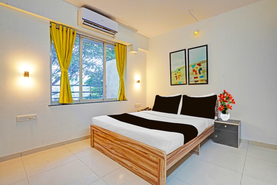 Super Collection O Baner Hillview Pune Formerly Siri Lodge, Baner Pune, पुणे