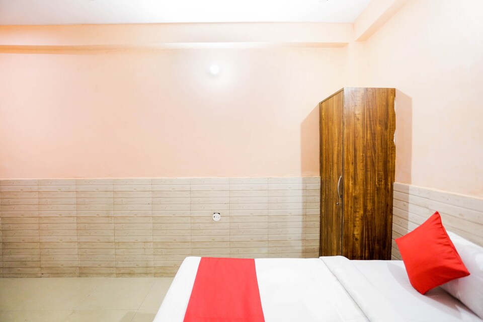 OYO Guru Ji Guest House Near Leisure Valley Park, Old Gurgaon, Gurgaon