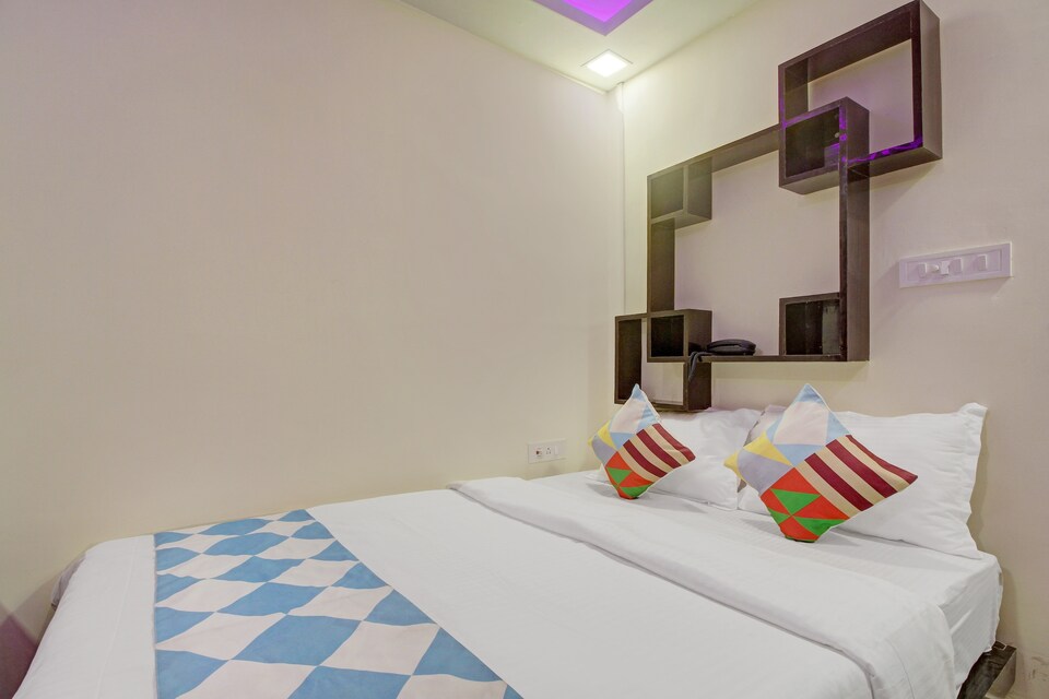 OYO 76974 Home Amaze Inn, Ruby Hospital Kolkata, Kolkata