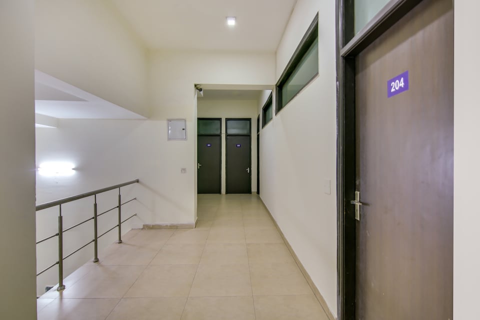 Hotel O Sunrise Stay , Old Gurgaon, Gurgaon