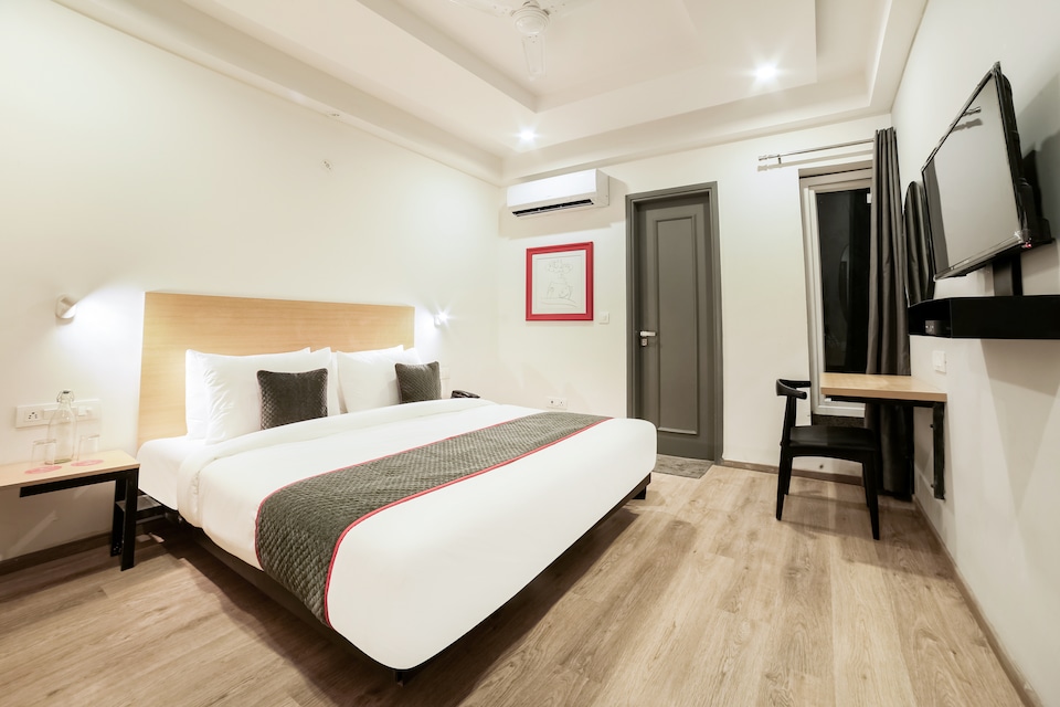 Townhouse Hello Stayz, Golf Course Road, Gurgaon