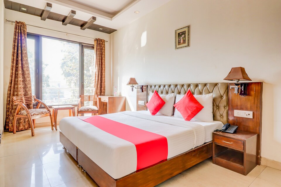 OYO Smart Inn Near Aravali Biodiversity Park, Cyber City, Gurgaon