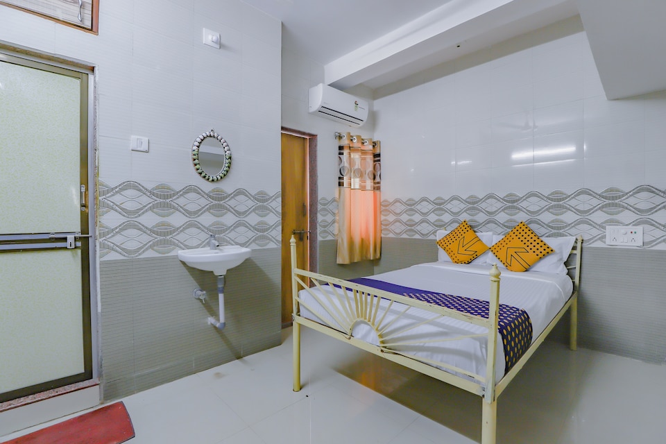 SPOT ON Jainsite Bhavan, Palitana, Palitana