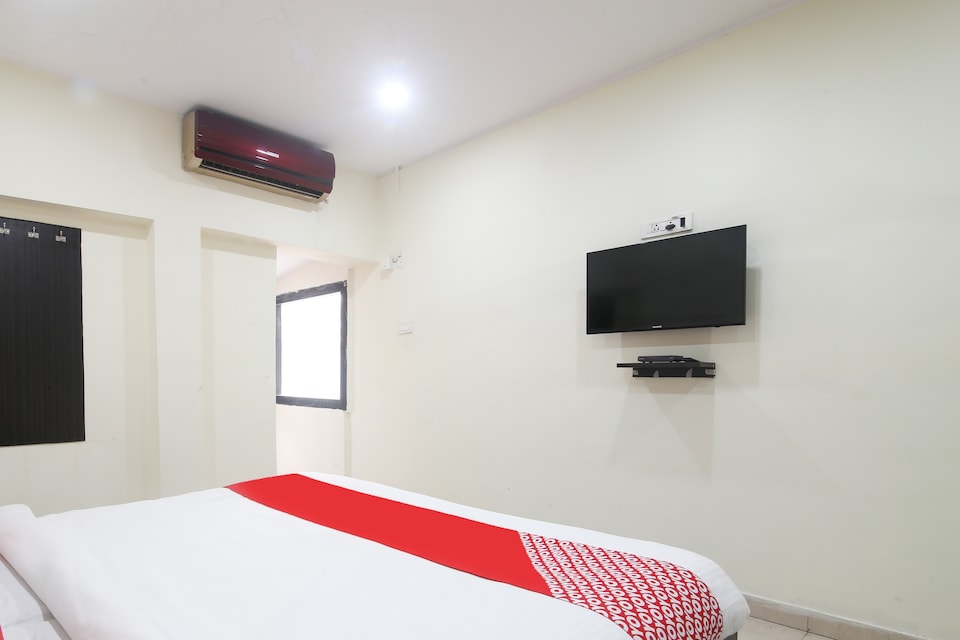 OYO Flagship RCH272 Oxy Herrison Blue, Lalpur, Ranchi