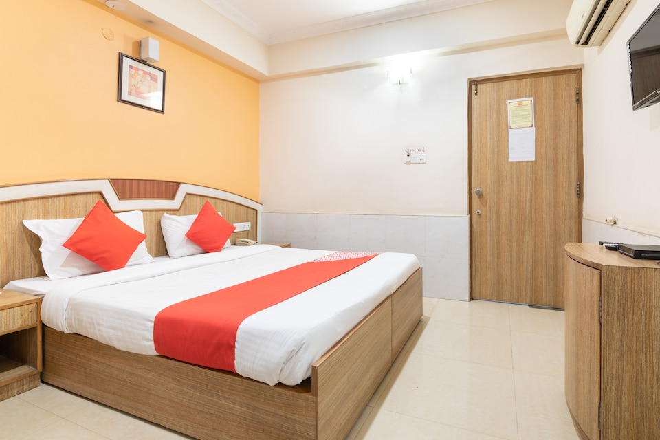 Flagship 77088 Srinidhi Residency, Indiranagar Bangalore, Bangalore