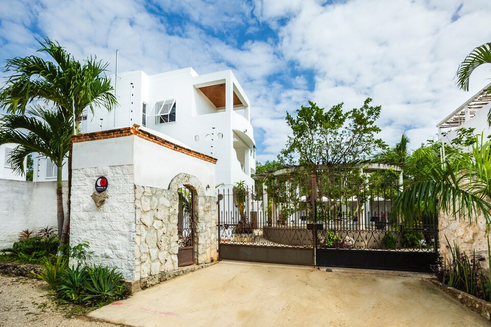 Capital O Serenity Suites, Benito Juarez, QROO, Cancun