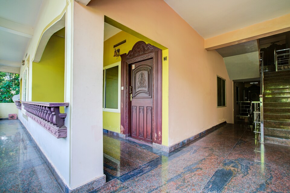 SPOT ON 77127 Aysha Arcade, Thrissur, Thrissur