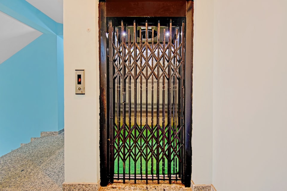 Hotel O Casa Astra, Rajarhat Kolkata, Kolkata
