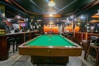 OYO 722 Slouch Hat Inn 