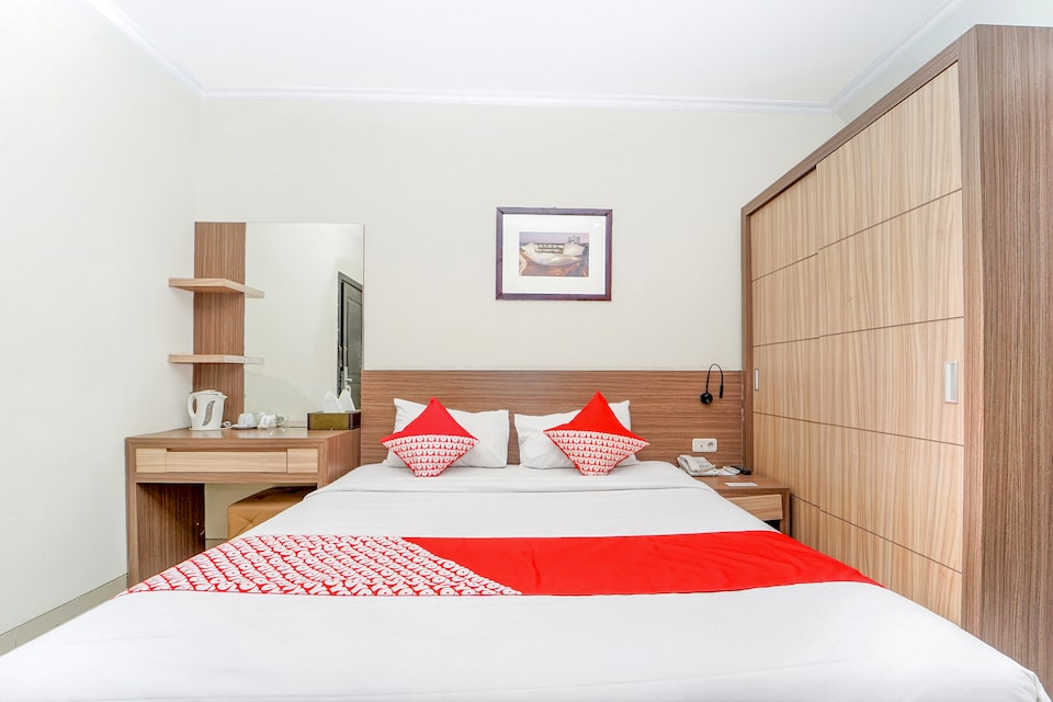 OYO 90144 Ondomohen Residence, Genteng, Surabaya