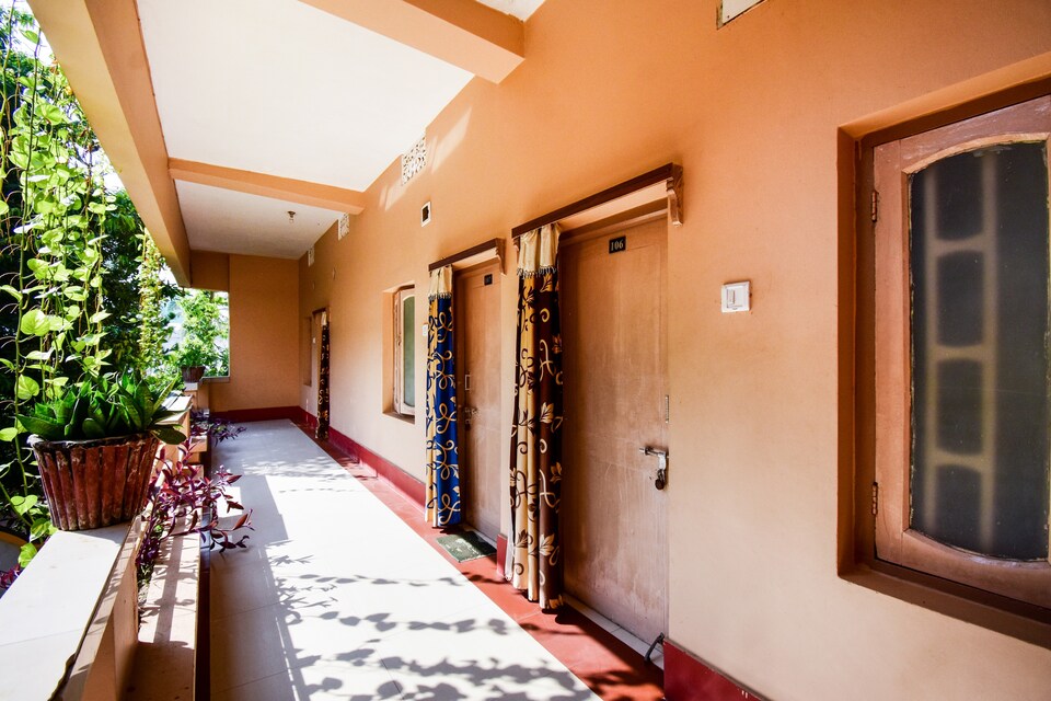 OYO Flagship PUR343 Hotel Jeevisha, CT Road Puri, Puri