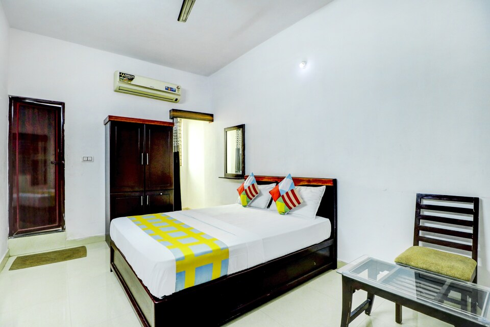 OYO 77159 His Grace Palace, Mysore Outer, मैसूर