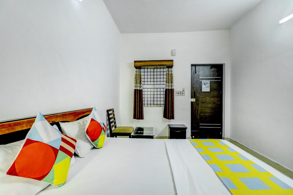 OYO 77159 His Grace Palace, Mysore Outer, मैसूर