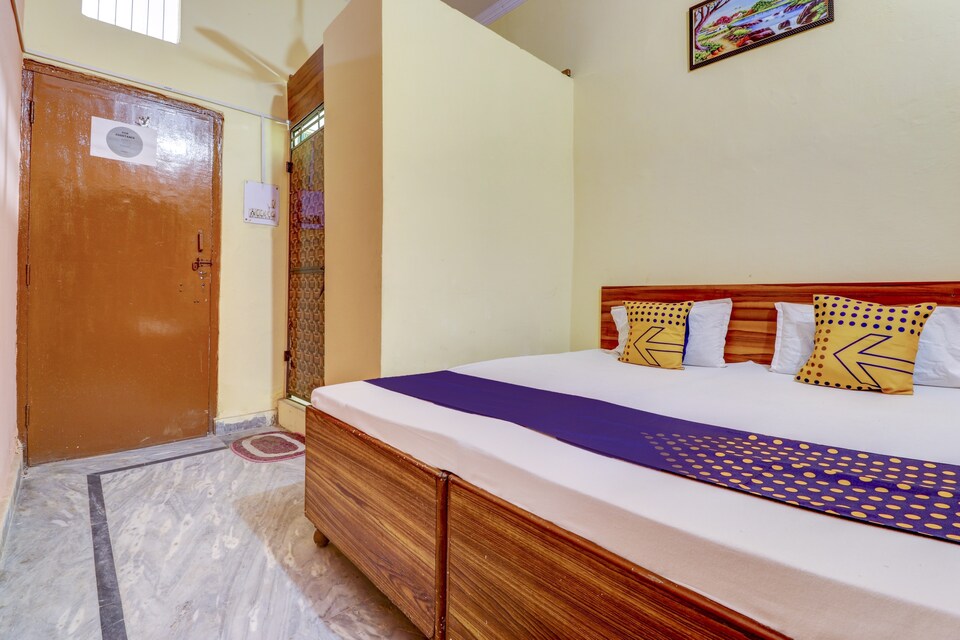 SPOT ON 77176 Grey House, Ghaziabad City, Ghaziabad