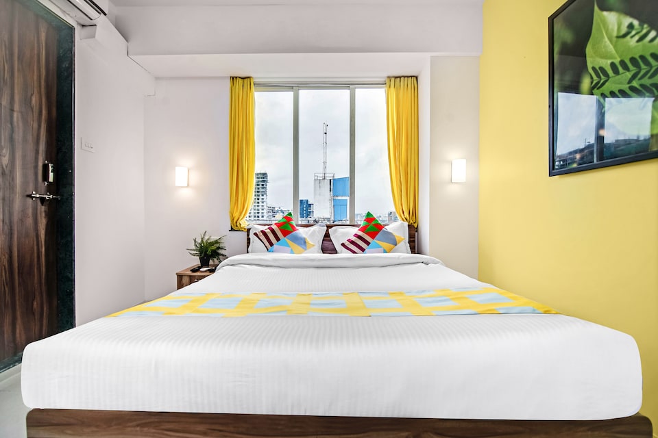 POP HOME 77187 Hotel Comfort Inn, Lajpat Nagar Delhi, Delhi