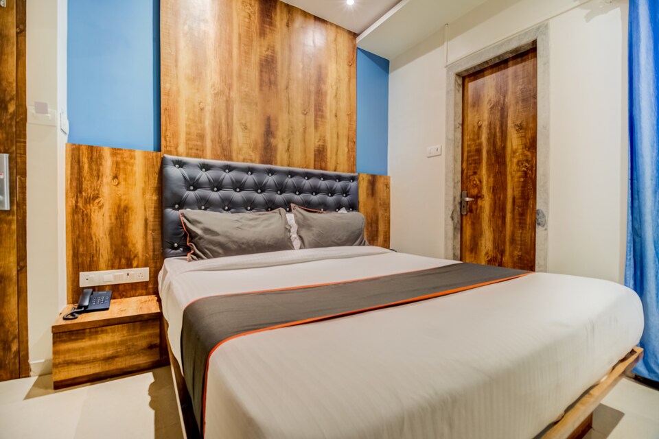 Collection O 77194 West Inn SV Patel Nagar, Mumbai International Airport, Mumbai