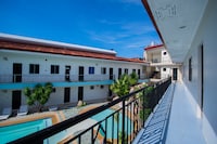 OYO 725 Richdel Resort Hotel