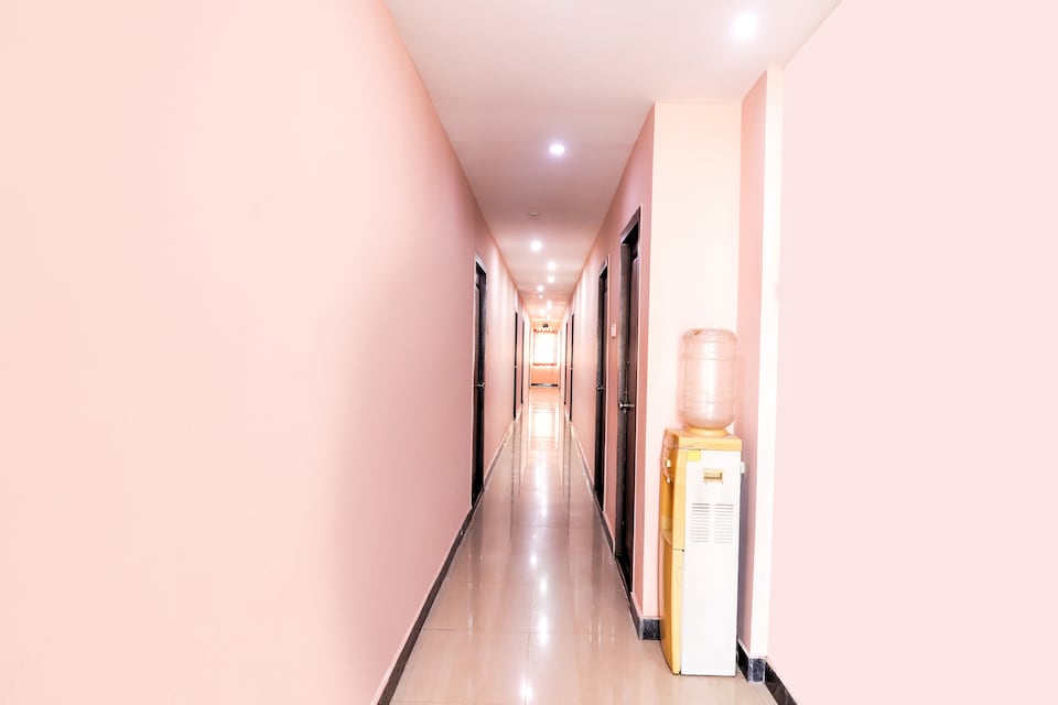 HOTEL O NEW SS INN, Guntur, Guntur