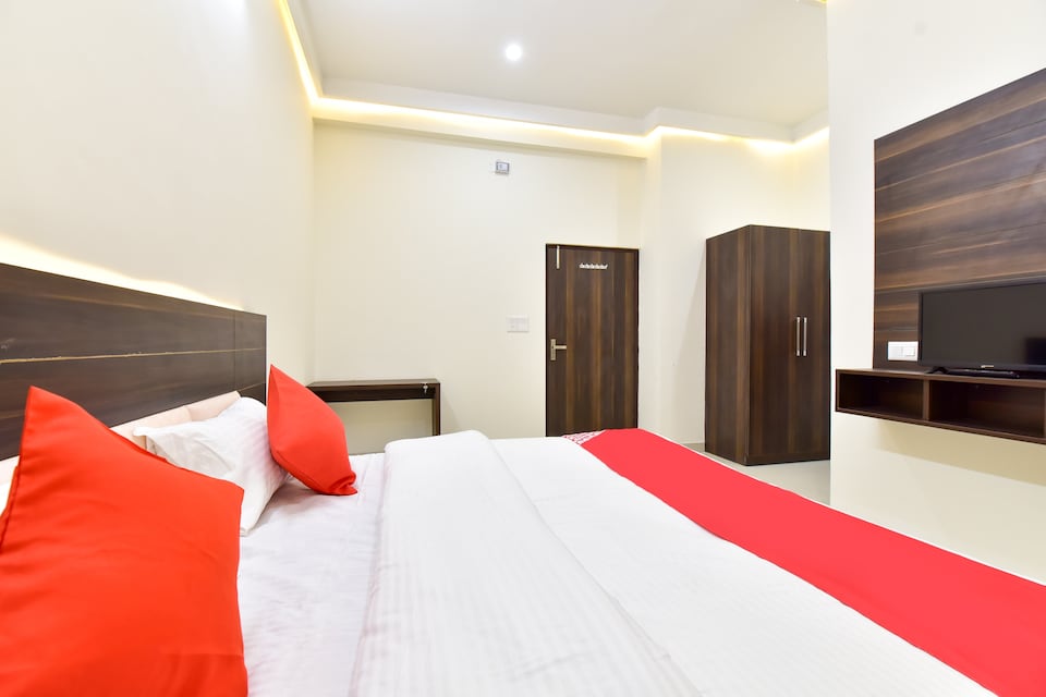 OYO 77240 Hotel Ru And Banquet Hall, Rewari, Rewari