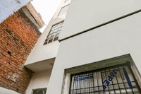 Hotel O Ganga Seva Ashram 