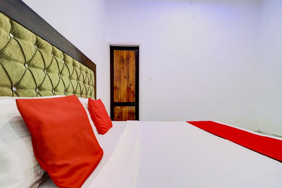 OYO 77271 Hotel Riverview, Patiala, Patiala