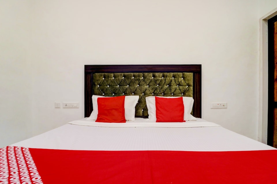 OYO 77271 Hotel Riverview, Patiala, Patiala