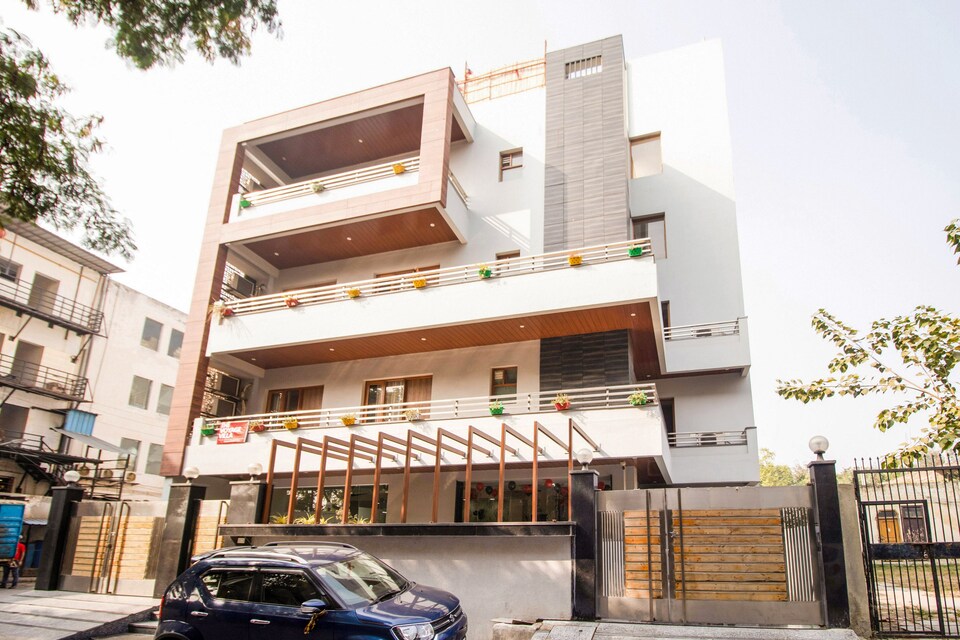 Capital O 77291 The Voyage Villa, HUDA CENTRE 1, Gurgaon