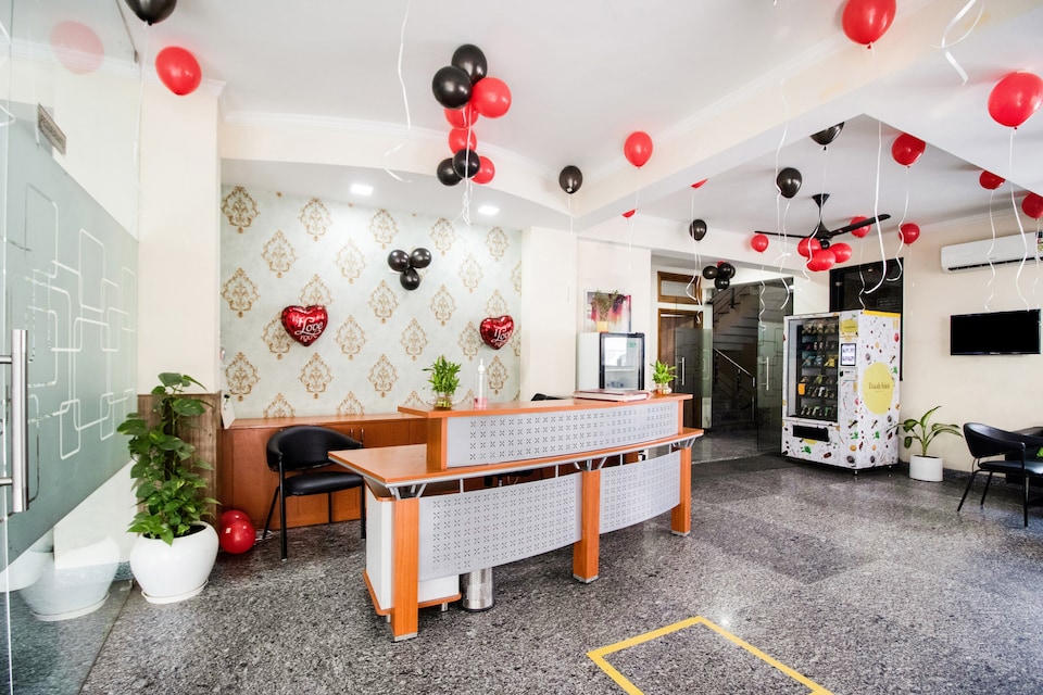 Capital O 77291 The Voyage Villa, HUDA CENTRE 1, Gurgaon